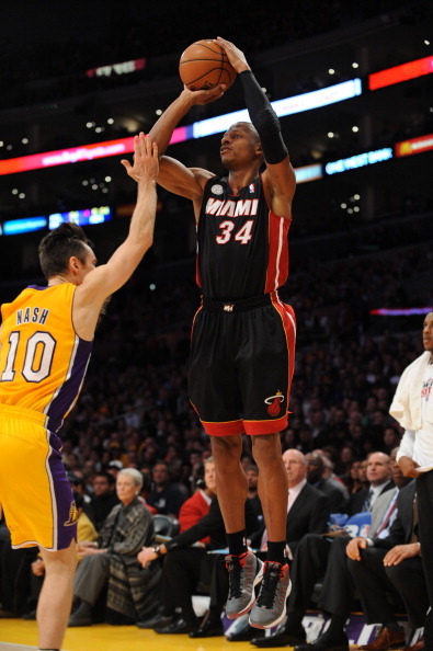 球员明确的 球员明确的