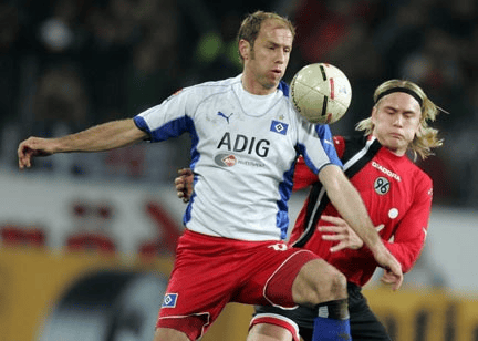 他的臂展和 他的臂展和